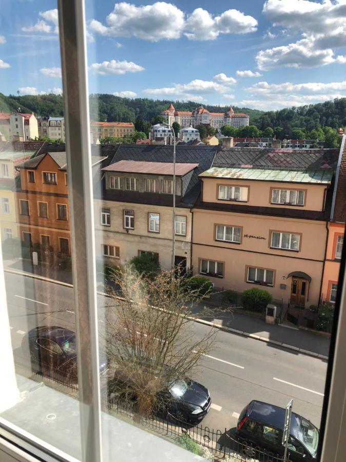 Byt S Krasnou Vyhlidkou Na Hotel Imperial Karlowe Wary Zewnętrze zdjęcie